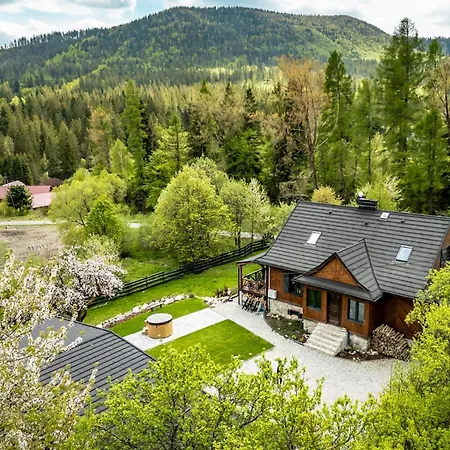 Kamp Soblowka Chalet *