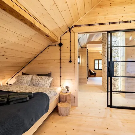 Kamp Soblowka Chalet *